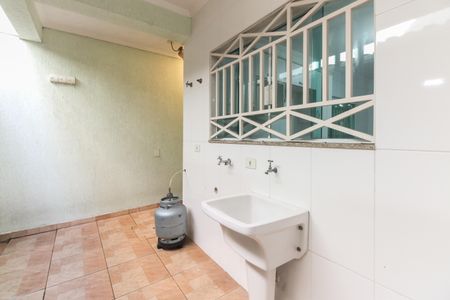Casa à venda com 157m², 3 quartos e 3 vagasÁrea de Serviço 