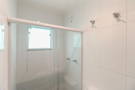 Casa à venda com 157m², 3 quartos e 3 vagasBanheiro Suíte 2