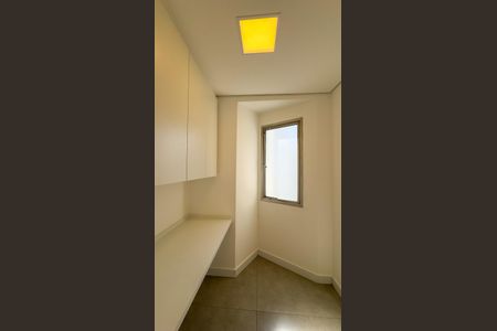 Apartamento à venda com 118m², 3 quartos e 2 vagasÁrea de Serviço