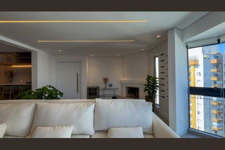 Sala de apartamento à venda com 3 quartos, 118m² em Campo Belo, São Paulo