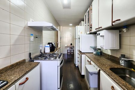 Apartamento à venda com 78m², 2 quartos e 1 vaga Apartamento à venda com 78m², 2 quartos e 1 vagaCozinha