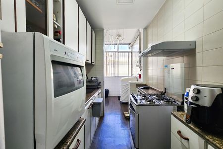 Apartamento à venda com 78m², 2 quartos e 1 vaga Apartamento à venda com 78m², 2 quartos e 1 vagaCozinha