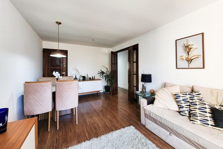 Apartamento à venda com 78m², 2 quartos e 1 vaga Apartamento à venda com 78m², 2 quartos e 1 vagaSala