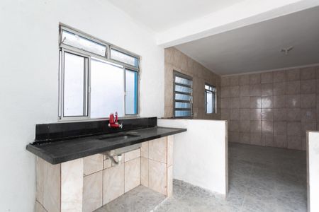 Casa para alugar com 120m², 2 quartos e 4 vagasCozinha 