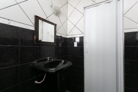 Casa para alugar com 120m², 2 quartos e 4 vagasBanheiro 