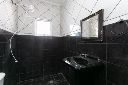 Casa para alugar com 120m², 2 quartos e 4 vagasBanheiro 