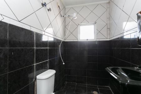 Casa para alugar com 120m², 2 quartos e 4 vagasBanheiro 