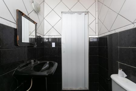 Casa para alugar com 120m², 2 quartos e 4 vagasBanheiro 