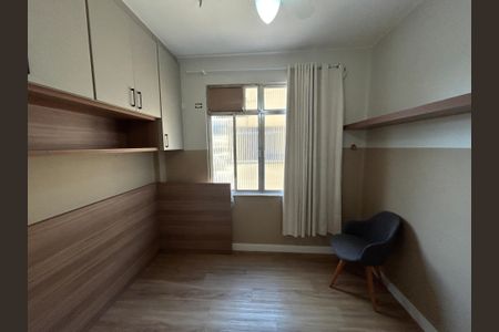 Apartamento à venda com 70m², 2 quartos e 2 vagasQuarto 2