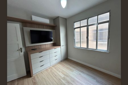 Apartamento à venda com 70m², 2 quartos e 2 vagasQuarto 1