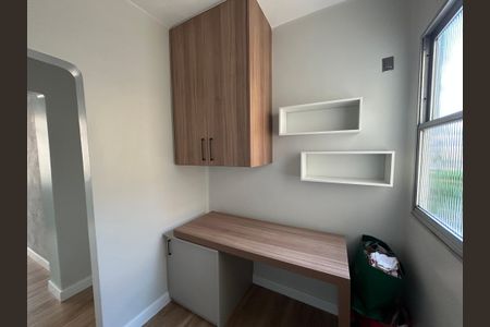 Apartamento à venda com 70m², 2 quartos e 2 vagasEscritório
