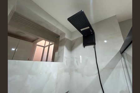 Apartamento à venda com 70m², 2 quartos e 2 vagasBanheiro