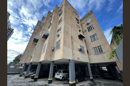 Apartamento à venda com 70m², 2 quartos e 2 vagasFachada