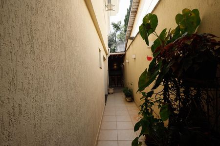 Casa à venda com 169m², 3 quartos e 2 vagasQuintal