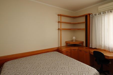 Casa à venda com 169m², 3 quartos e 2 vagasQuarto 1