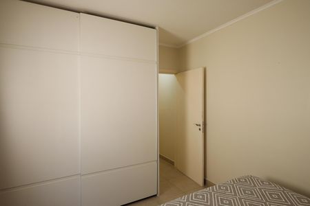 Casa à venda com 169m², 3 quartos e 2 vagasQuarto 1