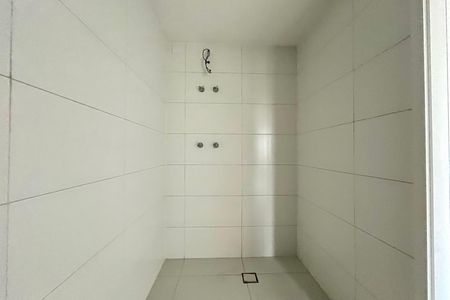Studio à venda com 26m², 1 quarto e sem vaga Studio à venda com 26m², 1 quarto e sem vagaBanheiro