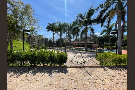 Casa de condomínio para alugar com 350m², 4 quartos e 4 vagasQuintal