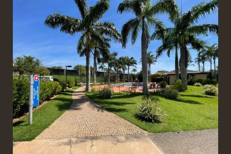 Casa de condomínio para alugar com 350m², 4 quartos e 4 vagasQuintal