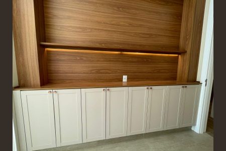 Casa de condomínio para alugar com 350m², 4 quartos e 4 vagasCozinha