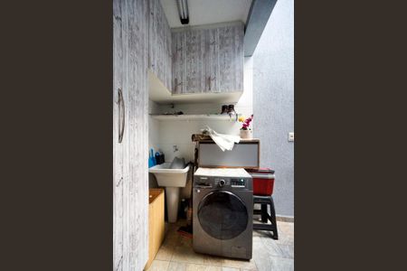 Casa para alugar com 120m², 3 quartos e 2 vagasQuintal