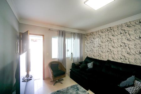 Casa para alugar com 120m², 3 quartos e 2 vagasSala