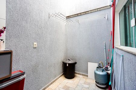 Casa para alugar com 120m², 3 quartos e 2 vagasQuintal