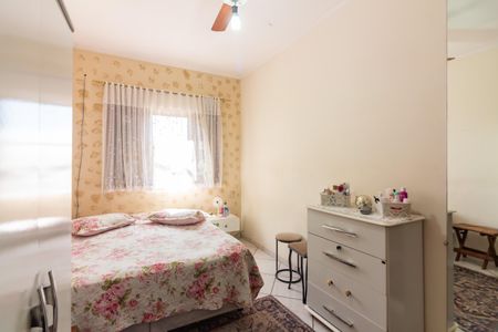 Casa à venda com 213m², 3 quartos e 2 vagasQuarto 2