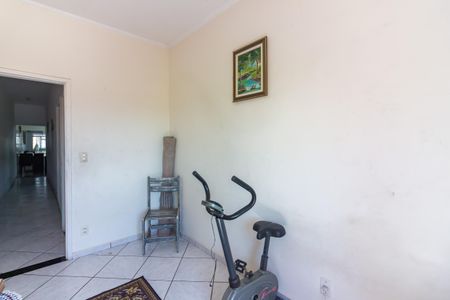 Casa à venda com 213m², 3 quartos e 2 vagasQuarto 3
