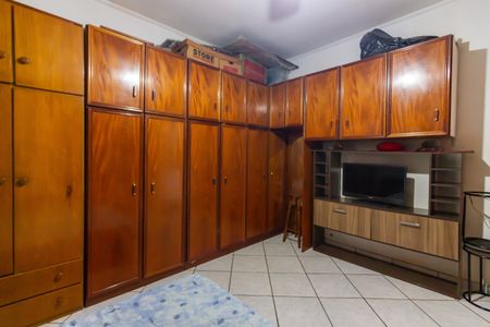 Casa à venda com 213m², 3 quartos e 2 vagasQuarto 1