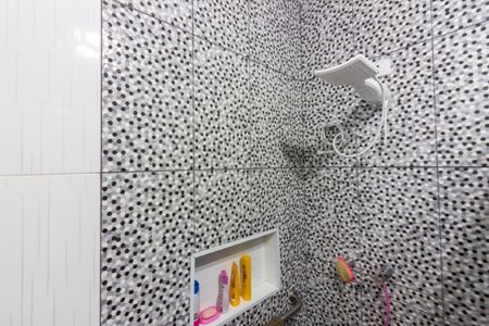 Casa à venda com 213m², 3 quartos e 2 vagasBanheiro 1