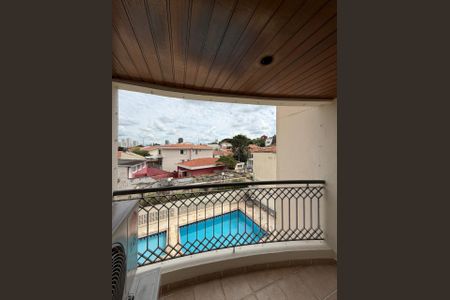 Apartamento à venda com 65m², 2 quartos e 1 vagaVaranda