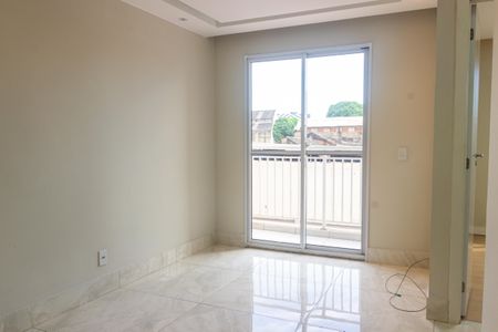 Sala de apartamento para alugar com 2 quartos, 50m² em Imperial de São Cristóvão, Rio de Janeiro