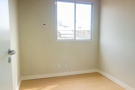 Quarto 2 de apartamento para alugar com 2 quartos, 50m² em Imperial de São Cristóvão, Rio de Janeiro