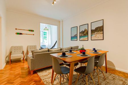 Apartamento para alugar com 110m², 3 quartos e sem vaga Apartamento para alugar com 110m², 3 quartos e sem vagaSala