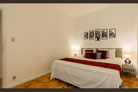 Apartamento para alugar com 110m², 3 quartos e sem vaga Apartamento para alugar com 110m², 3 quartos e sem vagaQuarto