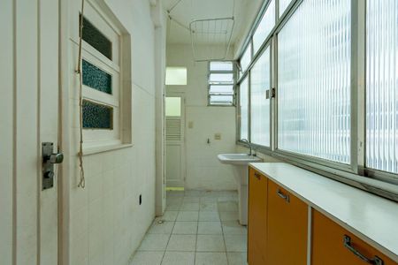 Apartamento para alugar com 110m², 3 quartos e sem vaga Apartamento para alugar com 110m², 3 quartos e sem vagaCozinha