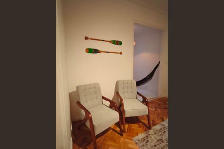 Apartamento para alugar com 110m², 3 quartos e sem vaga Apartamento para alugar com 110m², 3 quartos e sem vagaSala