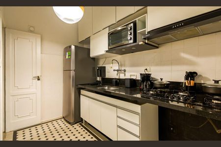 Apartamento à venda com 110m², 3 quartos e sem vagaCozinha