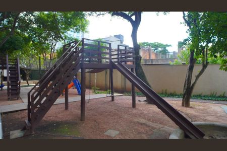 Apartamento para alugar com 62m², 2 quartos e 1 vaga Apartamento para alugar com 62m², 2 quartos e 1 vagaÁrea comum - Playground
