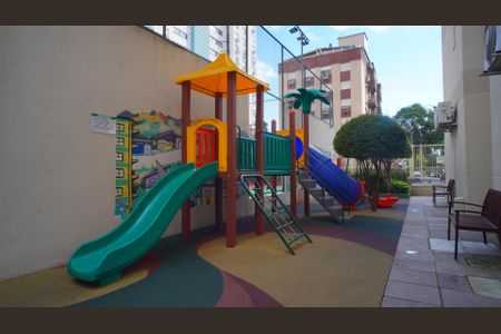 Apartamento para alugar com 62m², 2 quartos e 1 vaga Apartamento para alugar com 62m², 2 quartos e 1 vagaÁrea comum - Playground