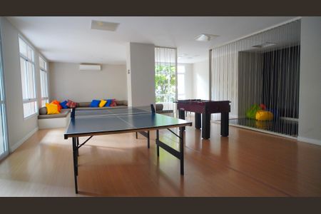 Apartamento para alugar com 62m², 2 quartos e 1 vaga Apartamento para alugar com 62m², 2 quartos e 1 vagaÁrea comum sala jogos