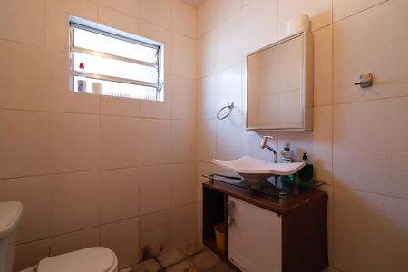 Casa à venda com 157m², 4 quartos e 2 vagasBanheiro
