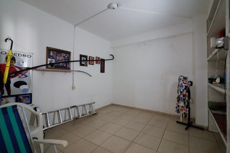 Casa à venda com 157m², 4 quartos e 2 vagasQuarto de Serviço