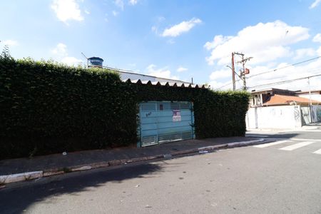 Casa à venda com 157m², 4 quartos e 2 vagasFachada