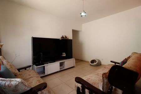 Sala de casa à venda com 4 quartos, 157m² em Jardim Ponte Rasa, São Paulo