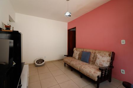 Sala de casa à venda com 4 quartos, 157m² em Jardim Ponte Rasa, São Paulo