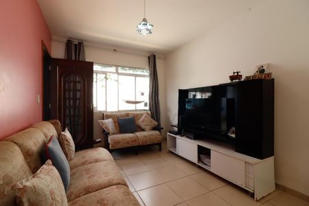 Sala de casa à venda com 4 quartos, 157m² em Jardim Ponte Rasa, São Paulo