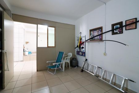 Casa à venda com 157m², 4 quartos e 2 vagasQuarto de Serviço