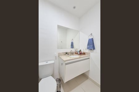 Apartamento à venda com 93m², 3 quartos e 2 vagas Apartamento à venda com 93m², 3 quartos e 2 vagasBanheiro Social